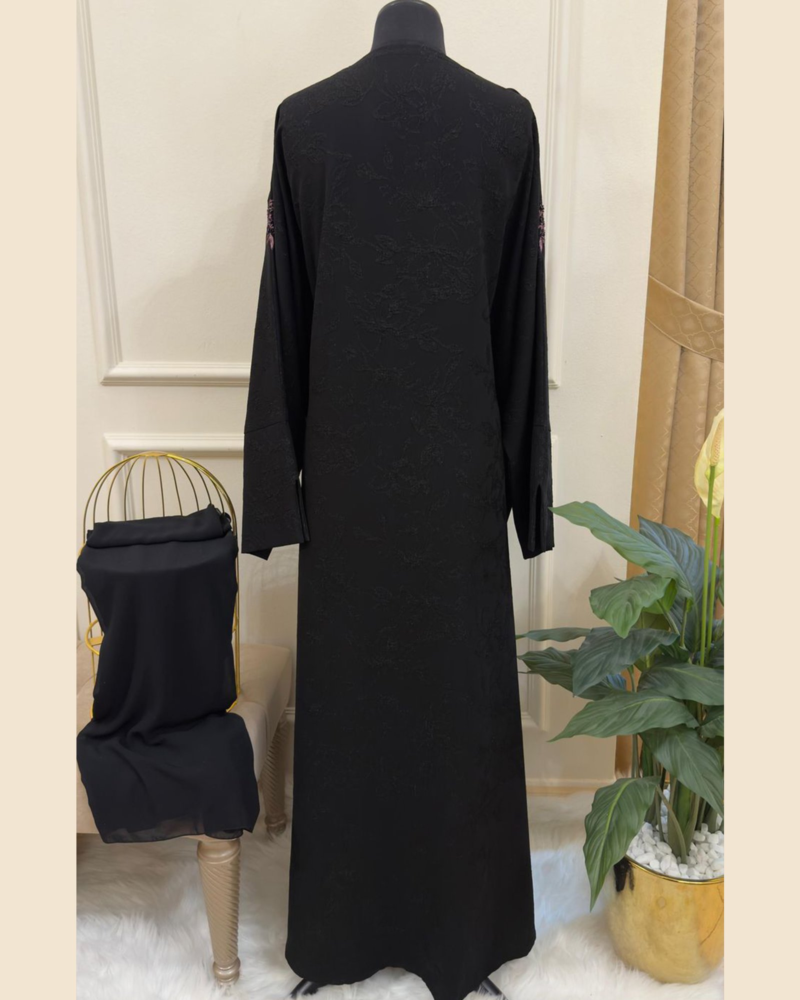 Noir Blush Abaya - 33D018 - Image 4