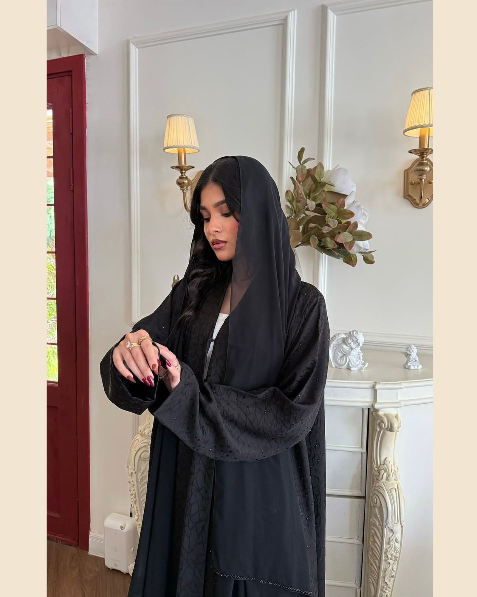 Layali Noir Abaya - 33D43 - Image 4