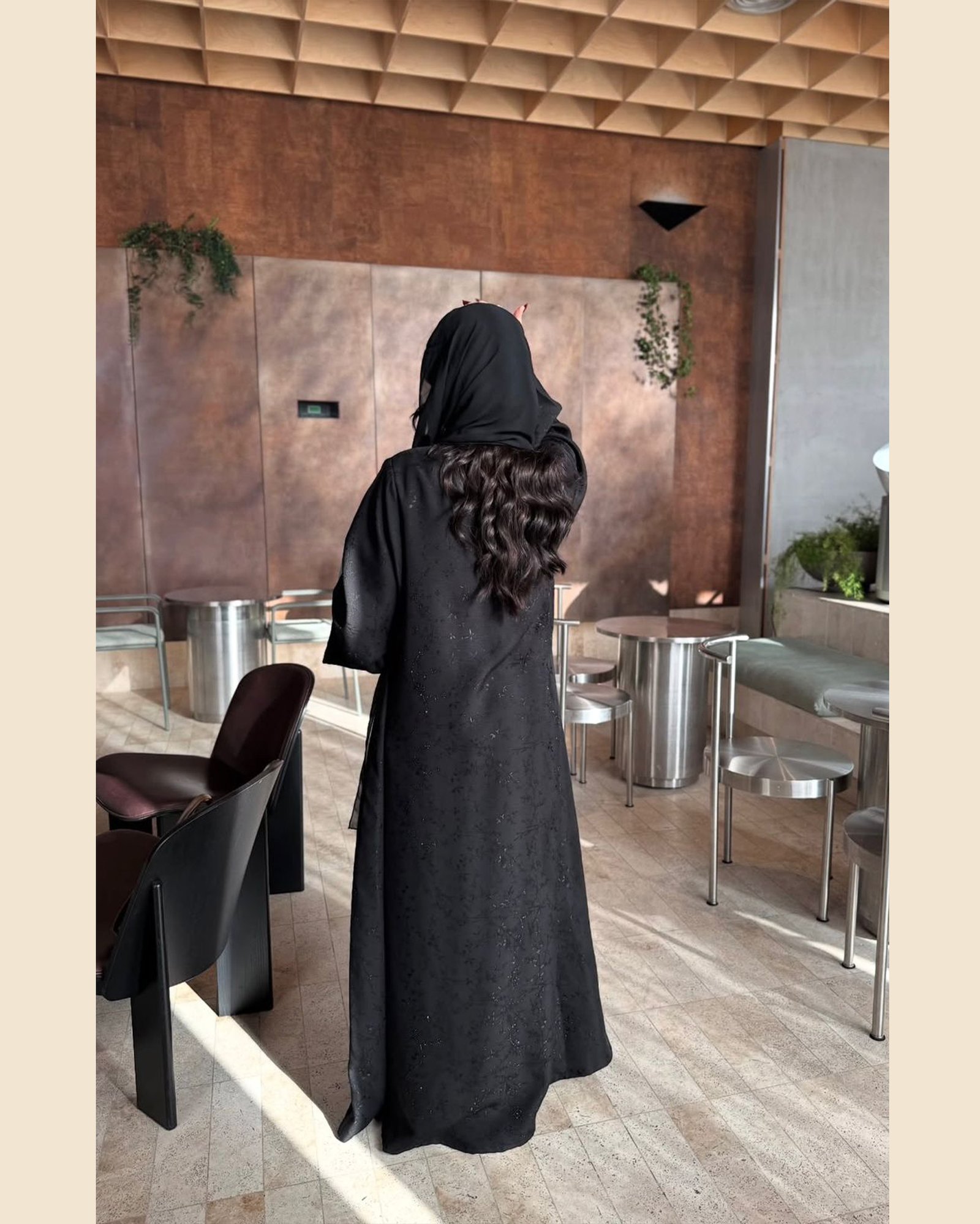 Noir Etoile Abaya - 33D45 - Image 3