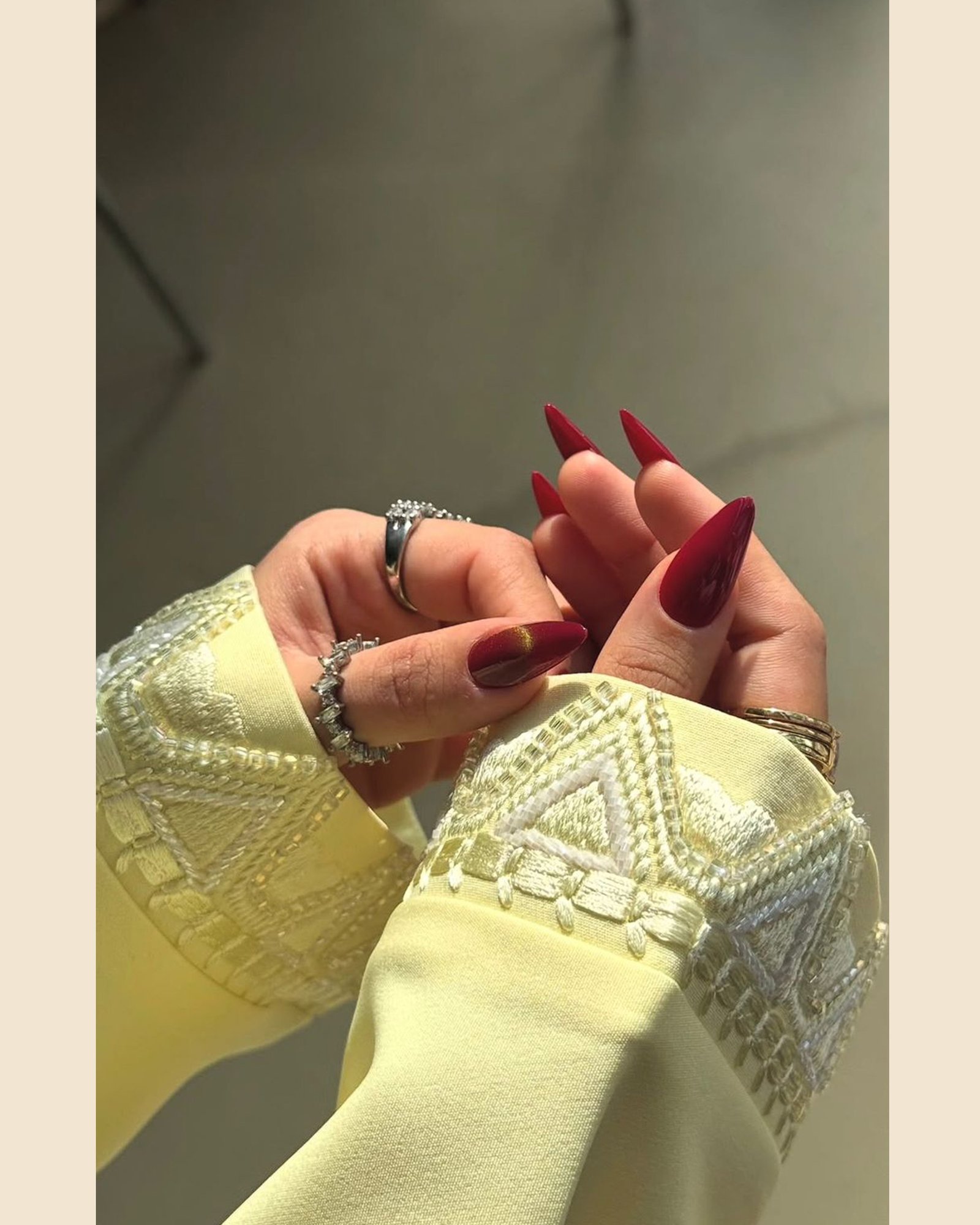 Noor Al Shams Abaya - 33D41 - Image 3