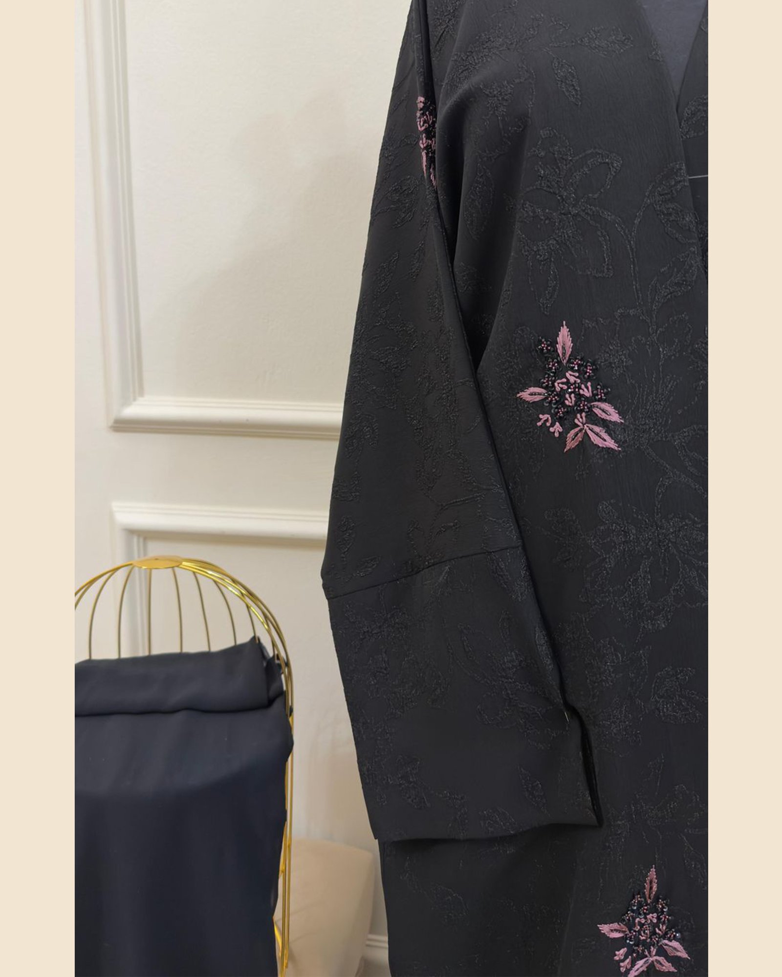 Noir Blush Abaya - 33D018 - Image 3