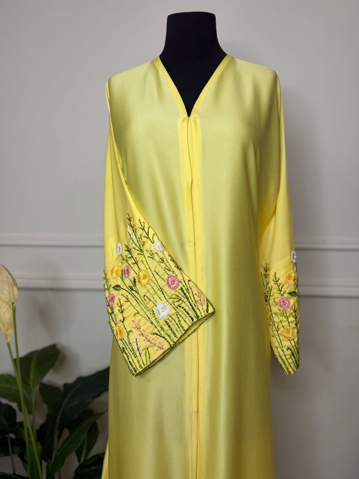 Sunlit Meadow Abaya - 33D48 - Image 5